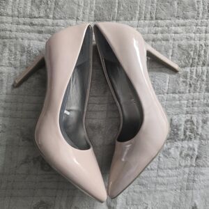Worthington Womens Size 9 Nude Heels  Office Work